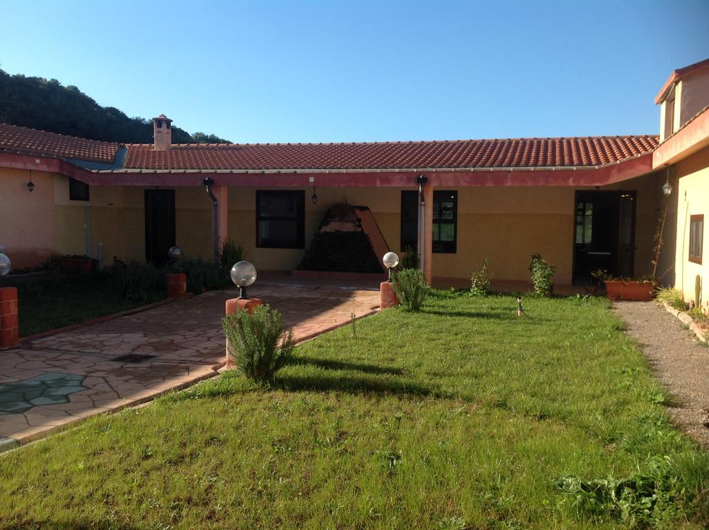 Agriturismo Sogno Latino イグレージアス エクステリア 写真